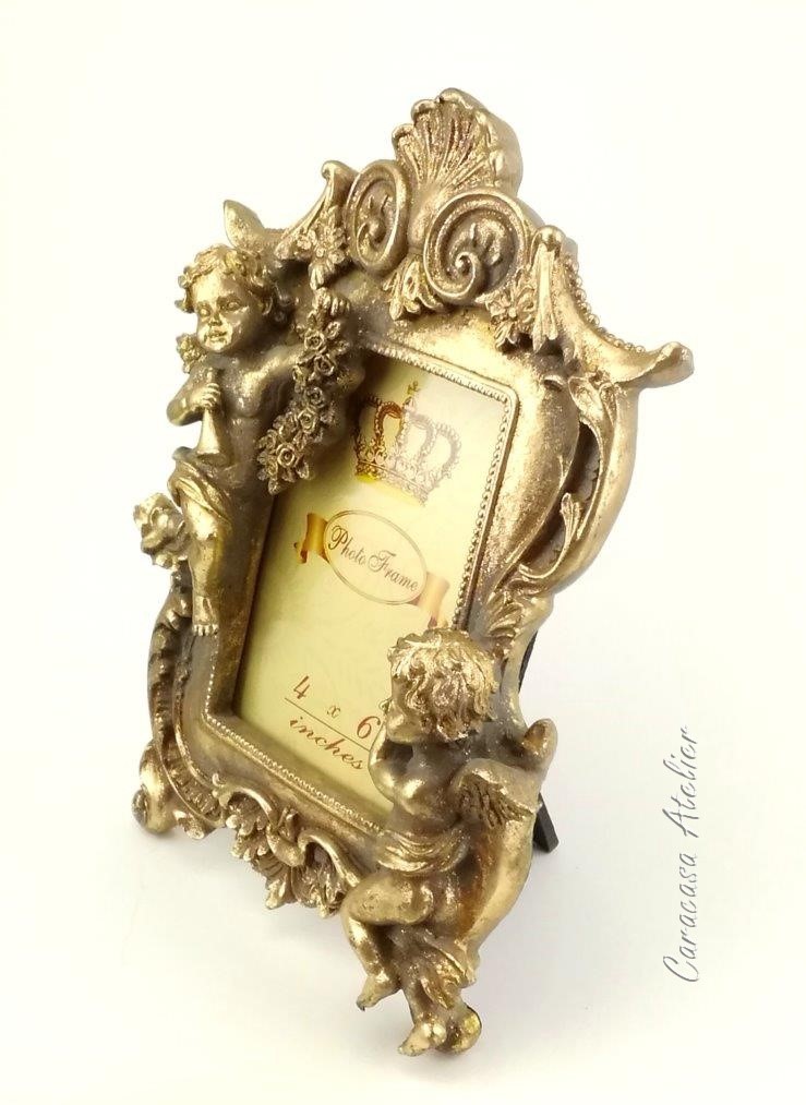 LUXUSNÍ ZLATÝ RÁMEČEK BAROKNÍ ANDĚL - STOJACÍ RÁMEČEK NA FOTO - rozměry 23 x 17 cm