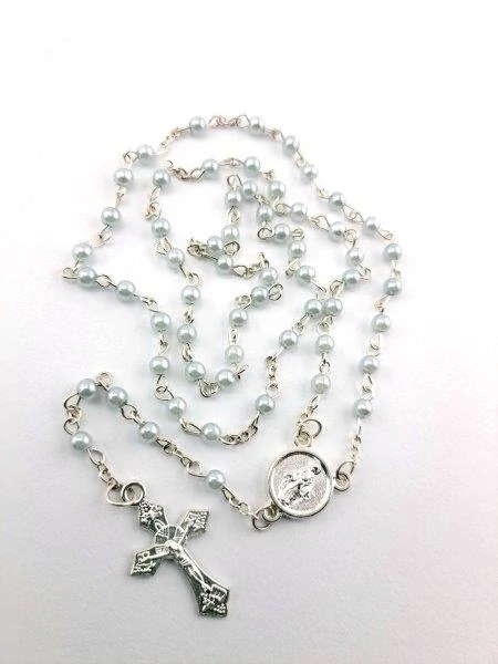 RŮŽENEC V KRABIČCE - SV. MODRÉ PERLIČKY