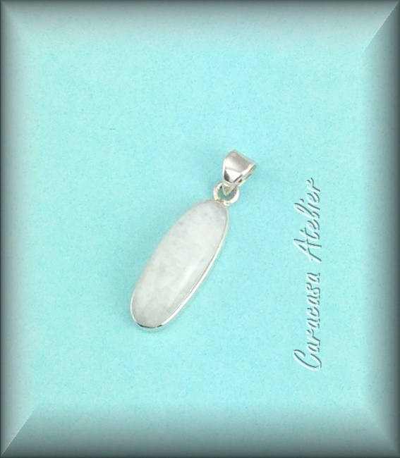 PŘÍVĚSEK MĚSÍČNÍ KÁMEN PRAVÝ - OVÁL - STŘÍBRO Ag 925/1000