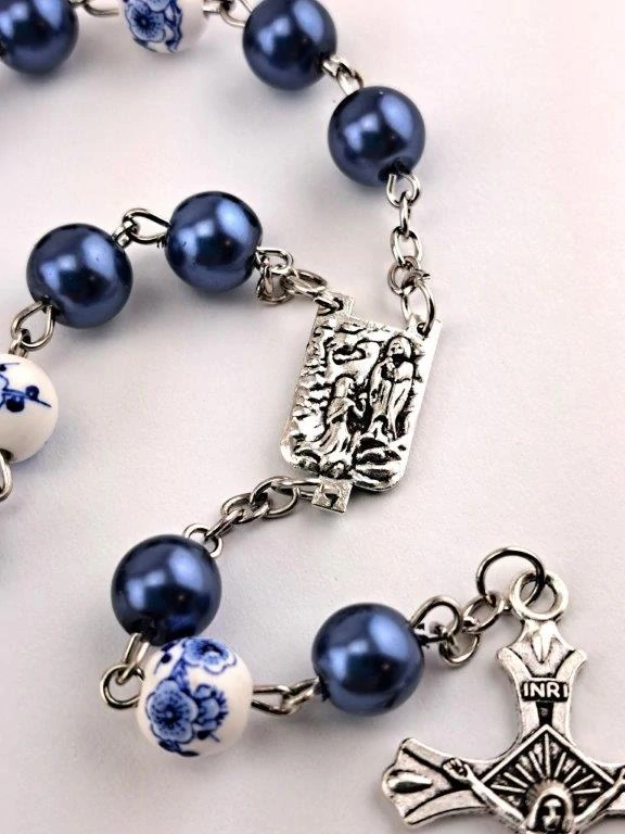 AUTORŮŽENEC - DESÁTEK MODRÉ PERLIČKY