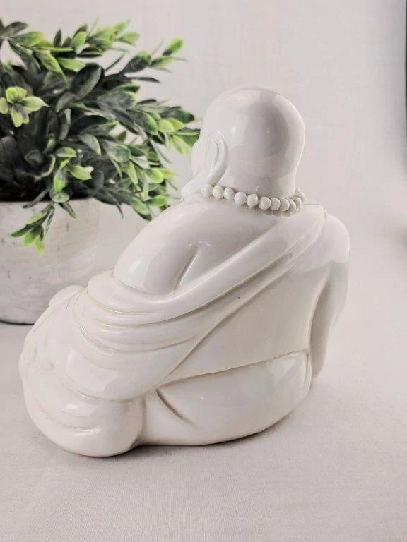 BUDDHA SOŠKA PORCELÁN 16 cm