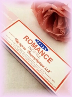 ROMANCE VONNÉ TYČINKY PRO MAGII LÁSKY 